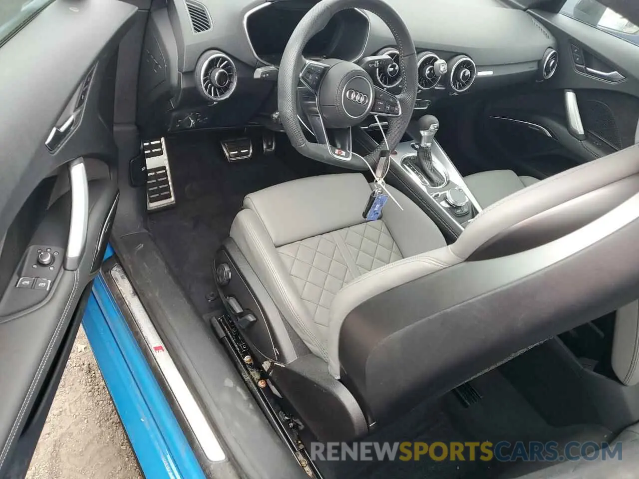 8 Photograph of a damaged car TRUA1AFV6P1005837 AUDI TTS 2023