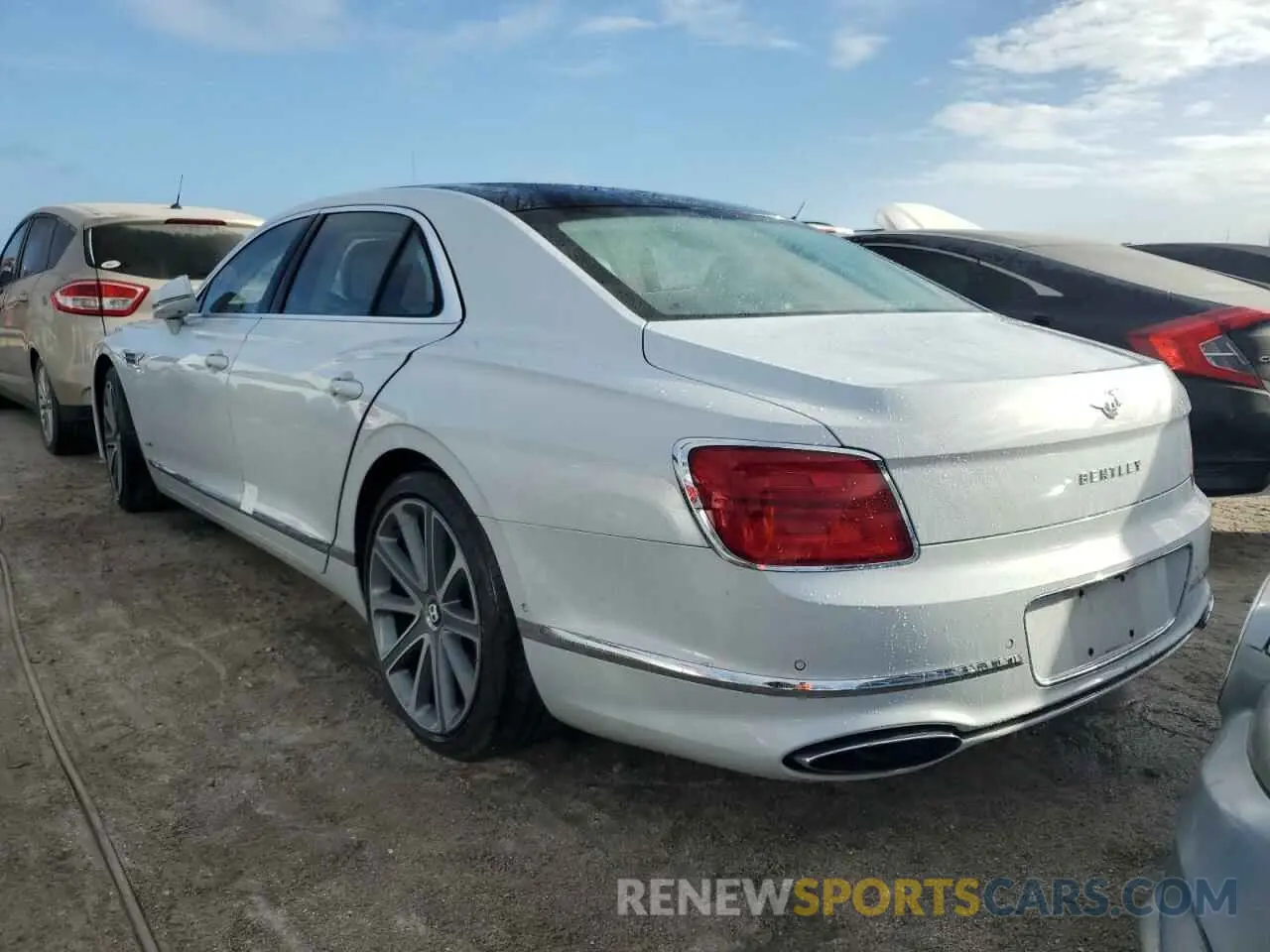 2 Photograph of a damaged car SCBBB6ZG2LC079831 BENTLEY ALL MODELS 2020