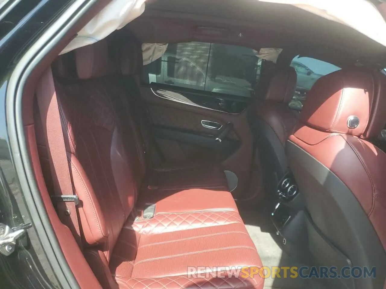 11 Photograph of a damaged car SJAAM2ZV5LC028299 BENTLEY ALL MODELS 2020