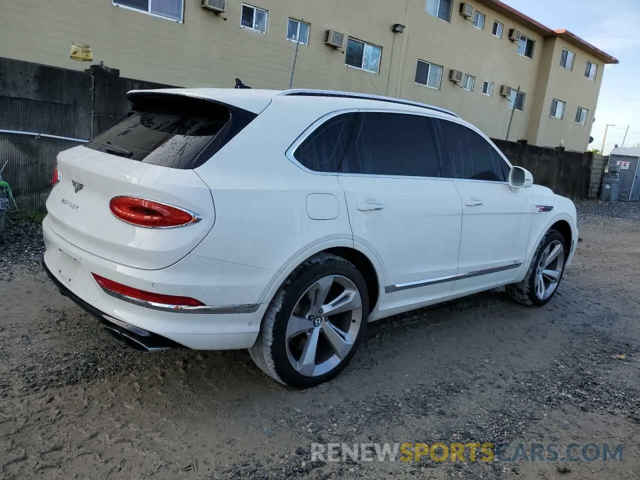 3 Photograph of a damaged car SJAAJ2ZV7MC036706 BENTLEY ALL MODELS 2021