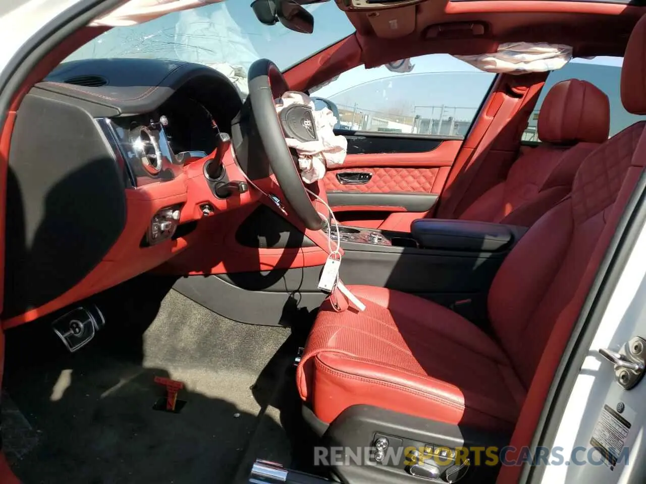7 Photograph of a damaged car SJAAM2ZV2NC017389 BENTLEY ALL MODELS 2022