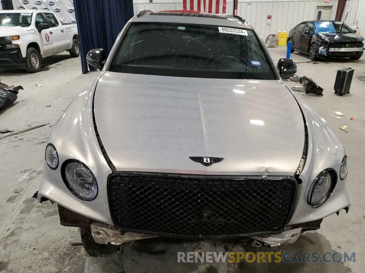 5 Photograph of a damaged car SJAAM2ZV9NC011119 BENTLEY ALL MODELS 2022