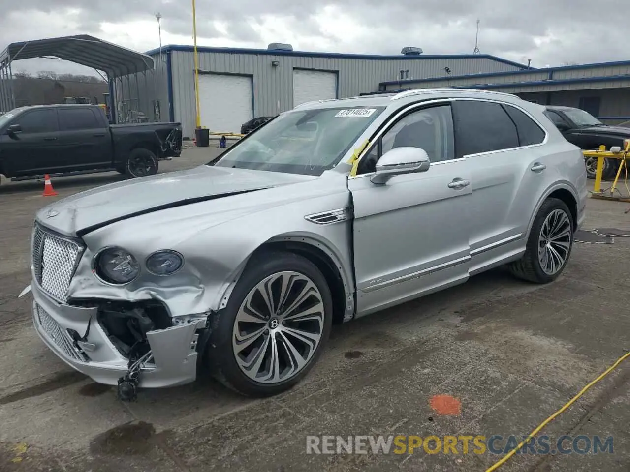 1 Photograph of a damaged car SJAAT2ZV5PC024326 BENTLEY ALL MODELS 2023