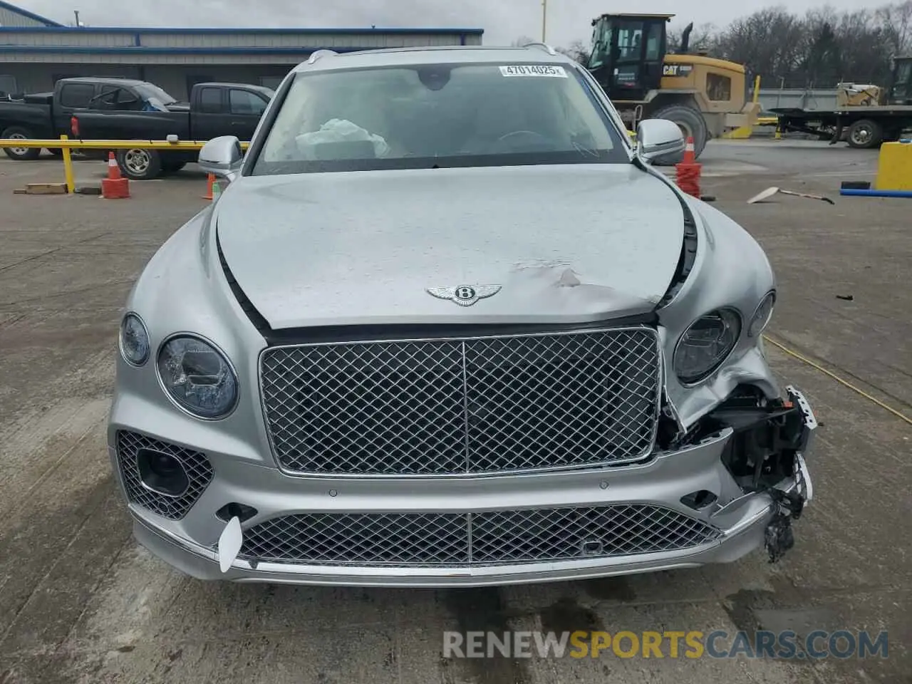 5 Photograph of a damaged car SJAAT2ZV5PC024326 BENTLEY ALL MODELS 2023