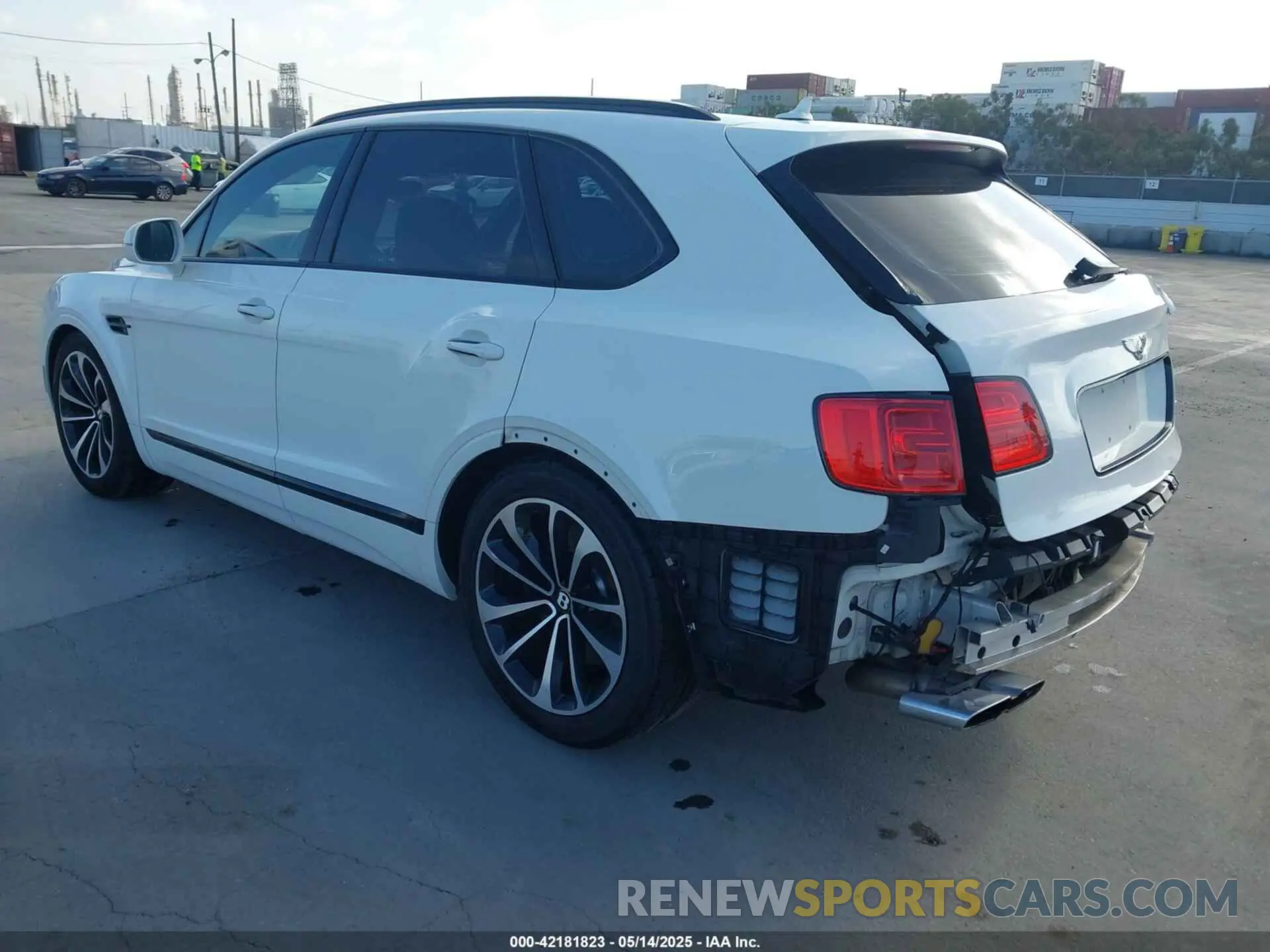 3 Photograph of a damaged car SJAAM2ZV5KC026308 BENTLEY BENTAYGA 2019