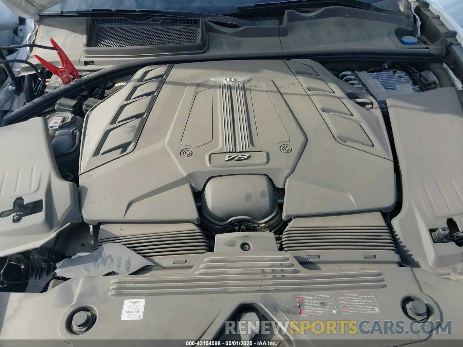 10 Photograph of a damaged car SJAAM2ZV4NC016521 BENTLEY BENTAYGA 2022