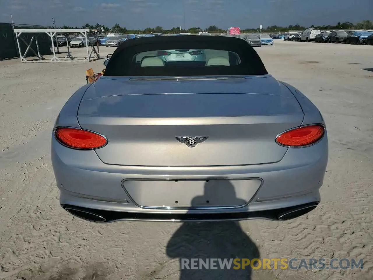6 Photograph of a damaged car SCBDB4ZG3LC077390 BENTLEY CONTINENTA 2020