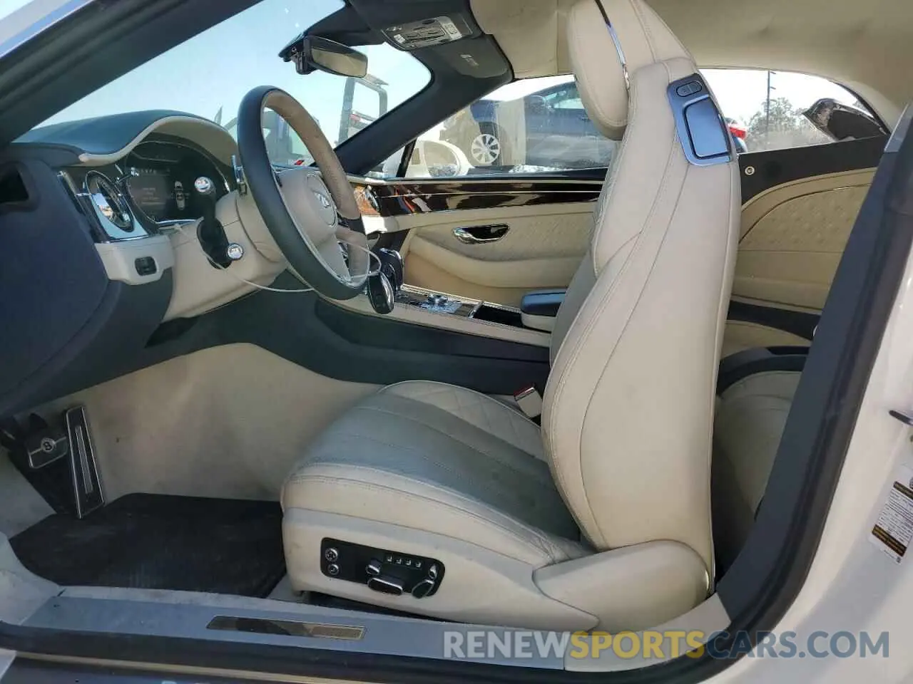 7 Photograph of a damaged car SCBDB4ZG8LC082892 BENTLEY CONTINENTA 2020