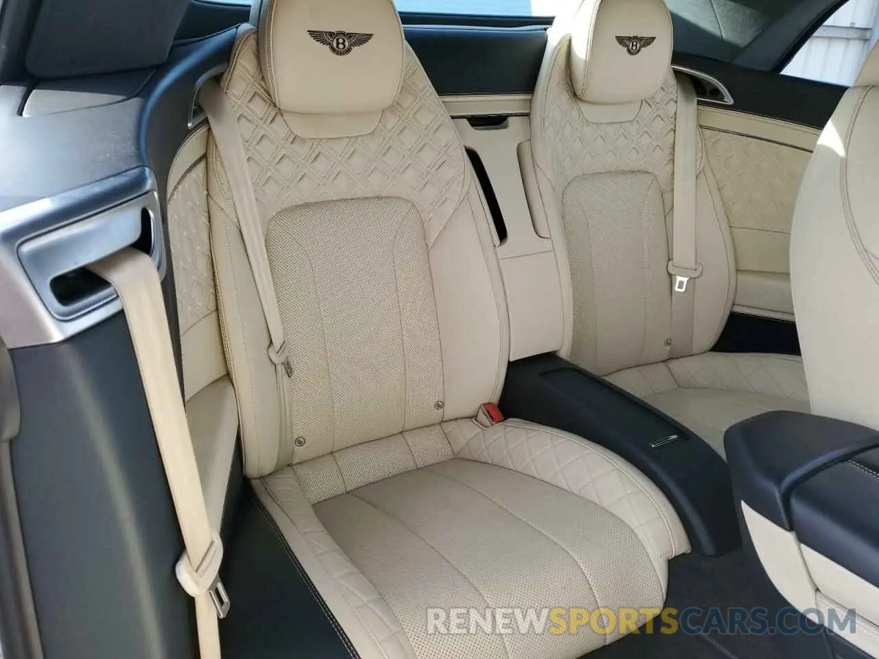 10 Photograph of a damaged car SCBDG4ZG5LC084052 BENTLEY CONTINENTA 2020