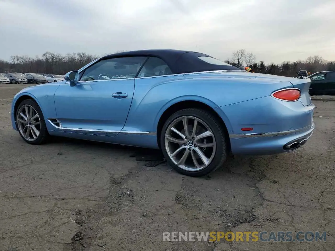 2 Photograph of a damaged car SCBDG4ZG5LC084052 BENTLEY CONTINENTA 2020