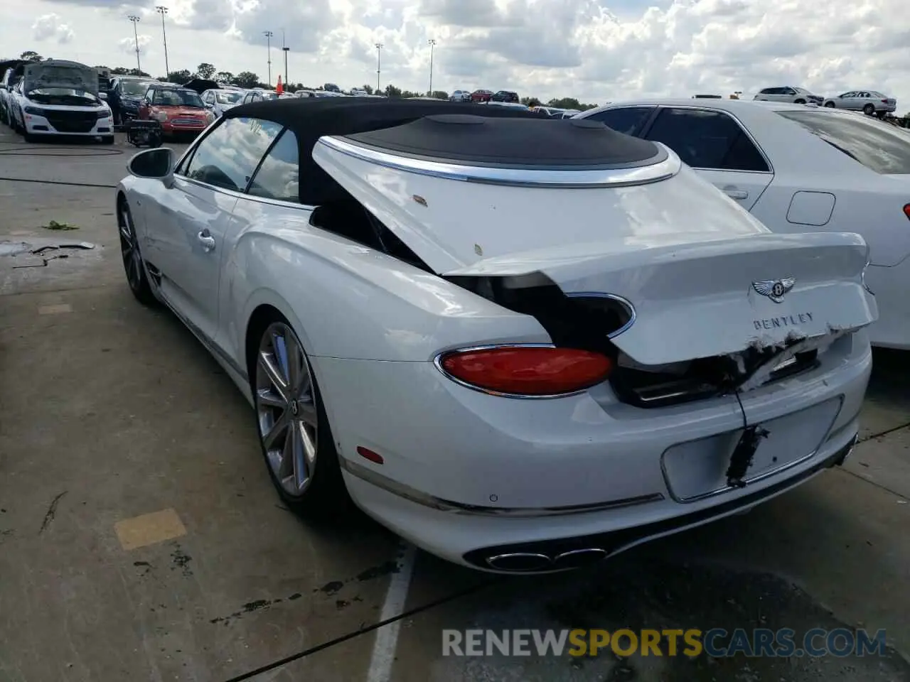 3 Photograph of a damaged car SCBDG4ZGXLC076271 BENTLEY CONTINENTA 2020