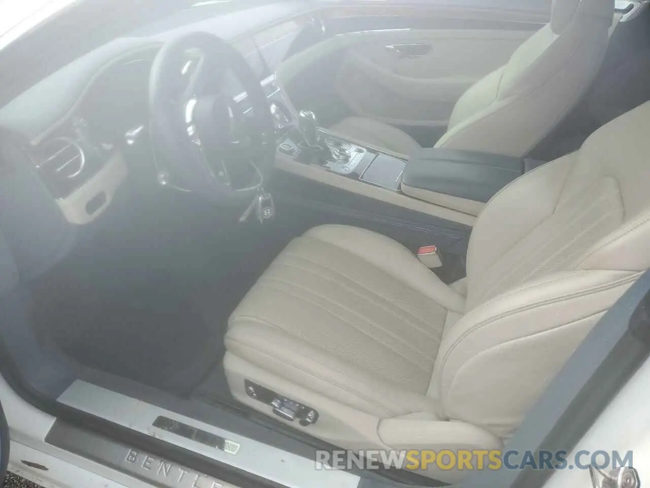 7 Photograph of a damaged car SCBCG2ZG3NC090936 BENTLEY CONTINENTA 2022