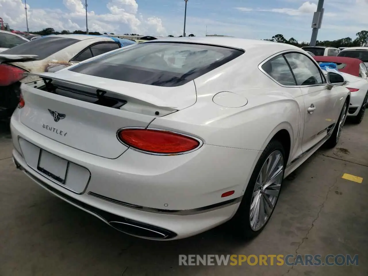4 Photograph of a damaged car SCBCT2ZGXNC002475 BENTLEY CONTINENTA 2022