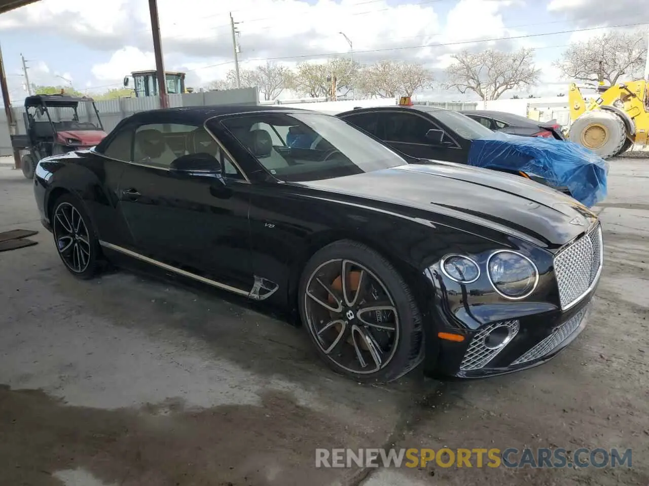 4 Photograph of a damaged car SCBDG4ZGXNC093834 BENTLEY CONTINENTA 2022