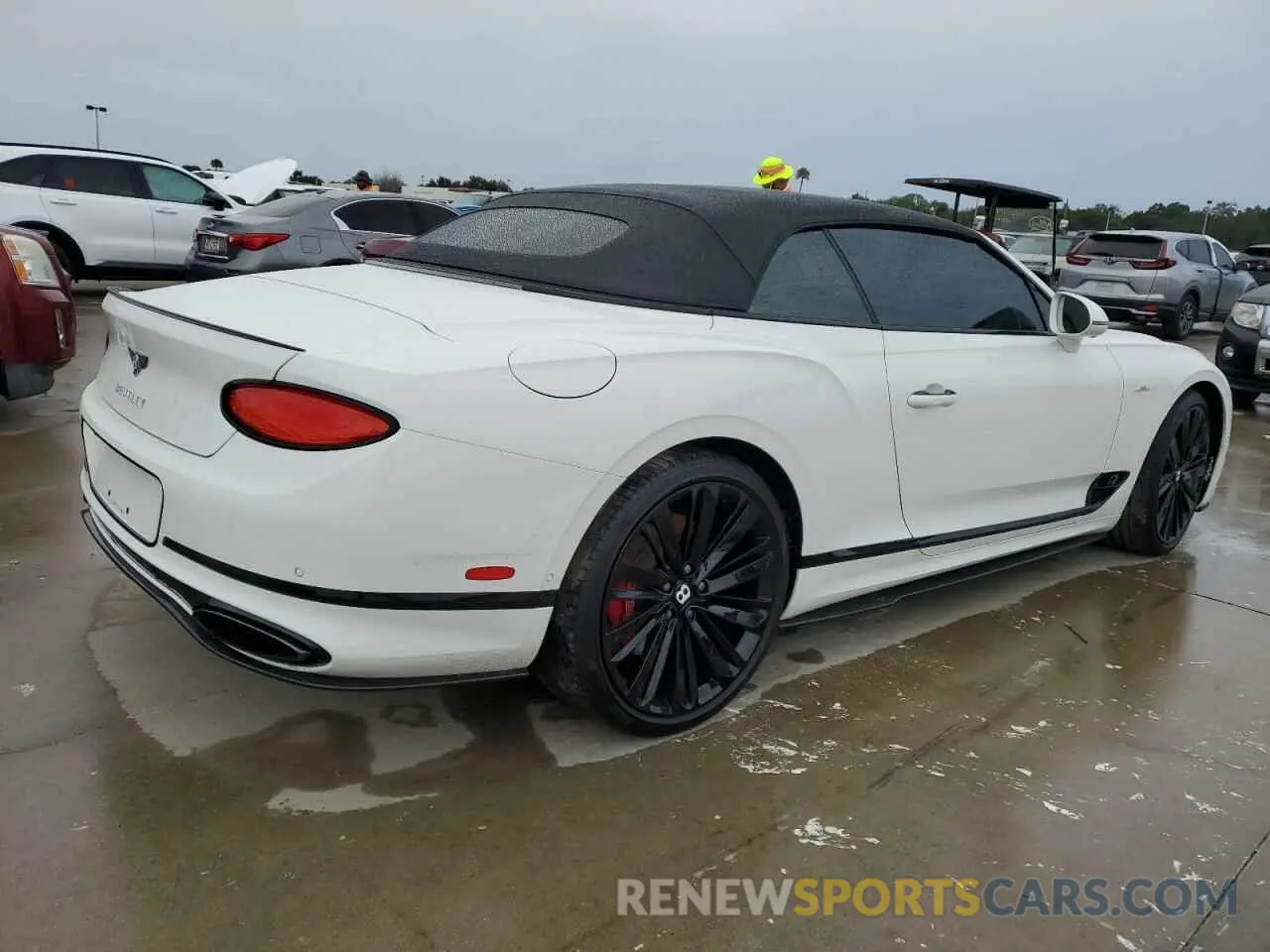 3 Photograph of a damaged car SCBDT4ZG5NC091467 BENTLEY CONTINENTA 2022