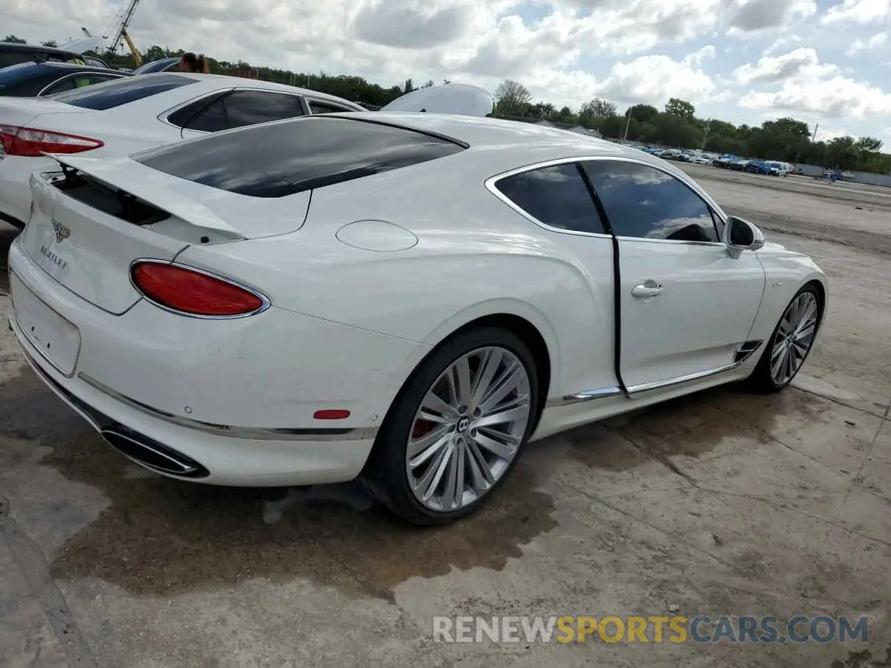 3 Photograph of a damaged car SCBCT2ZG3PC008346 BENTLEY CONTINENTA 2023