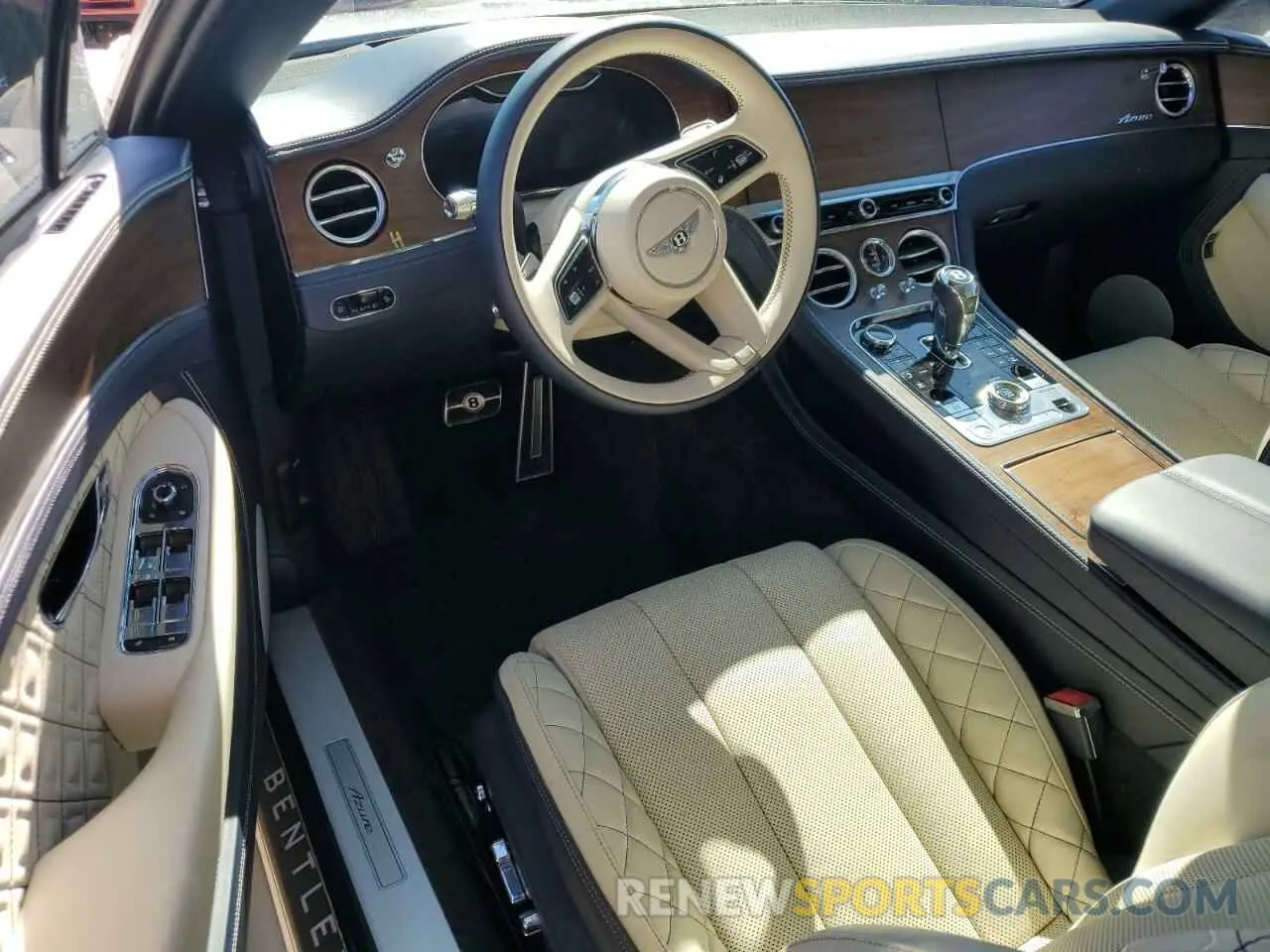 8 Photograph of a damaged car SCBDG4ZG8PC008251 BENTLEY CONTINENTA 2023