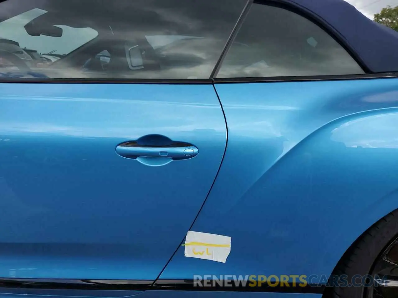 12 Photograph of a damaged car SCBDT4ZG2PC007396 BENTLEY CONTINENTA 2023