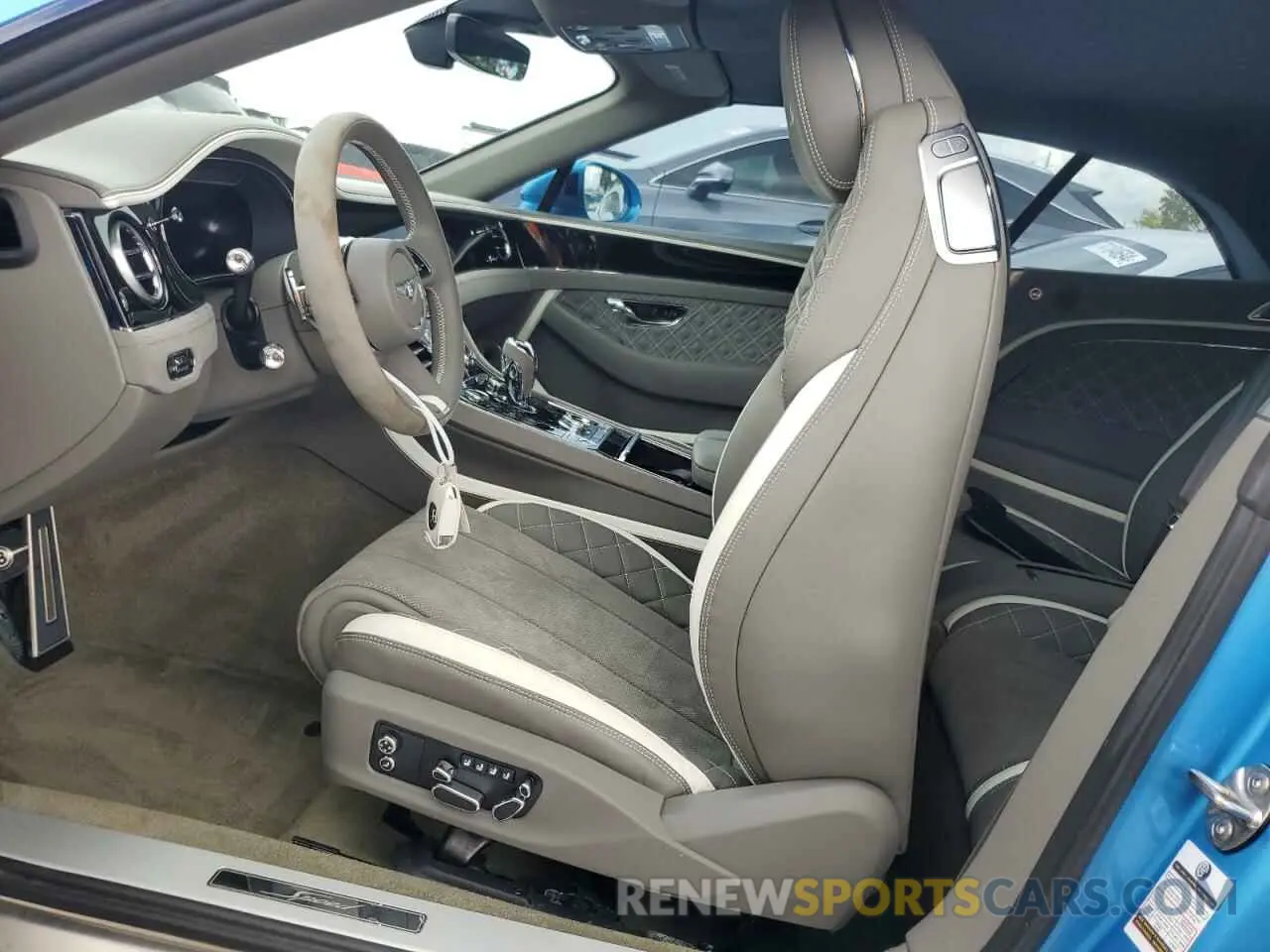 7 Photograph of a damaged car SCBDT4ZG2PC007396 BENTLEY CONTINENTA 2023