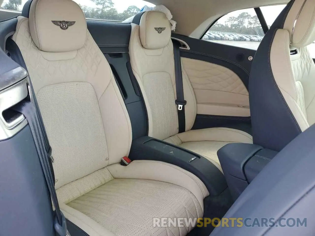 10 Photograph of a damaged car SCBDG4ZG5RC015435 BENTLEY CONTINENTA 2024