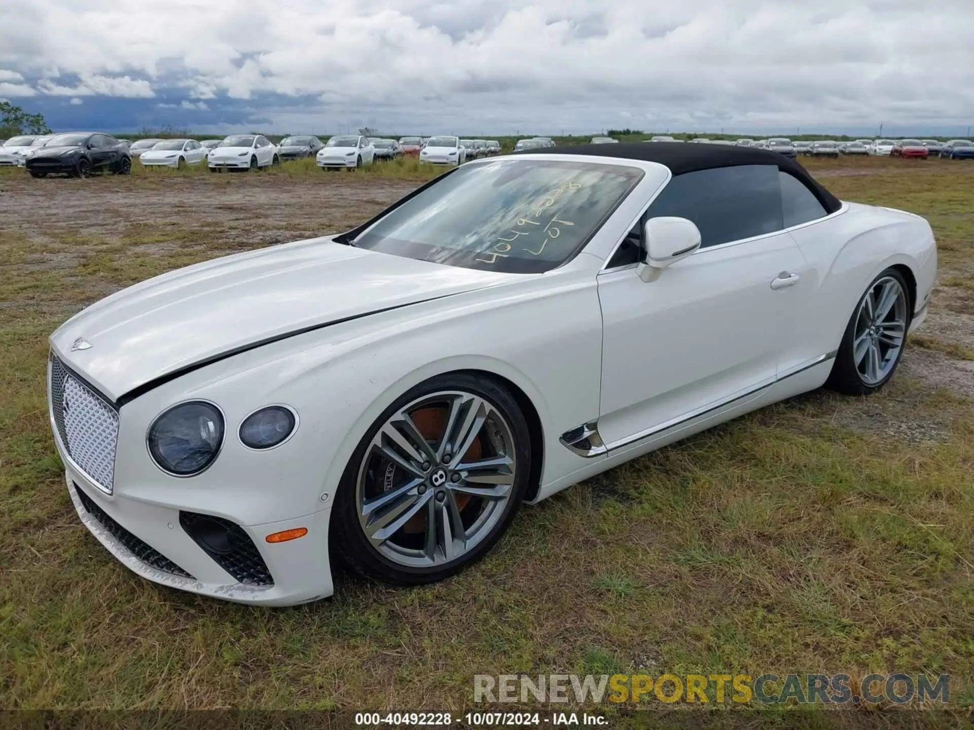 2 Photograph of a damaged car SCBDG4ZG7PC007222 BENTLEY CONTINENTAL GT 2023