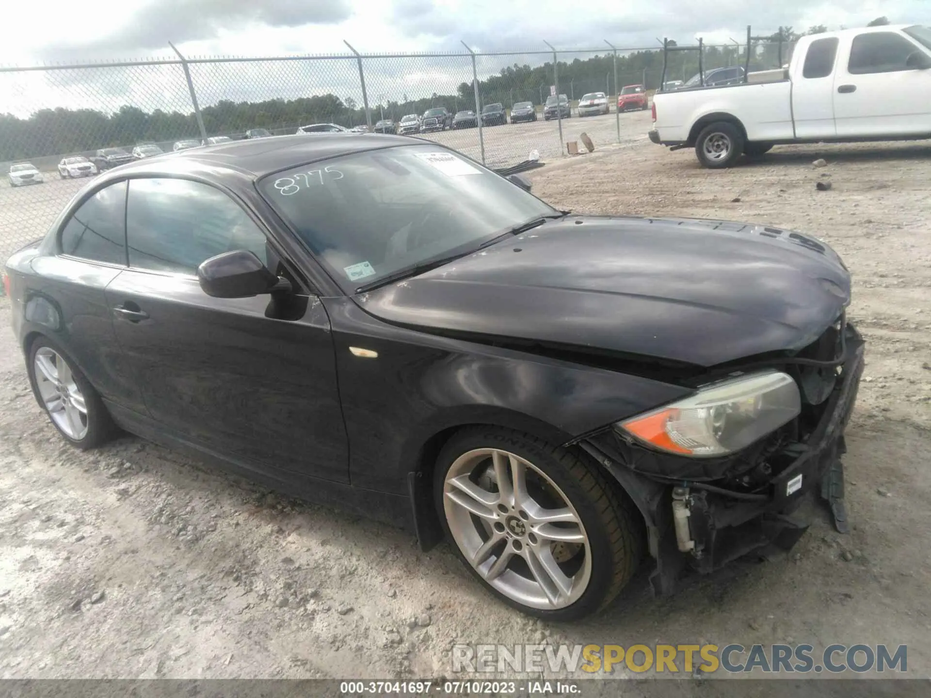 1 Photograph of a damaged car WBAUC9C50CVM12864 BMW 1 SERIES 2012