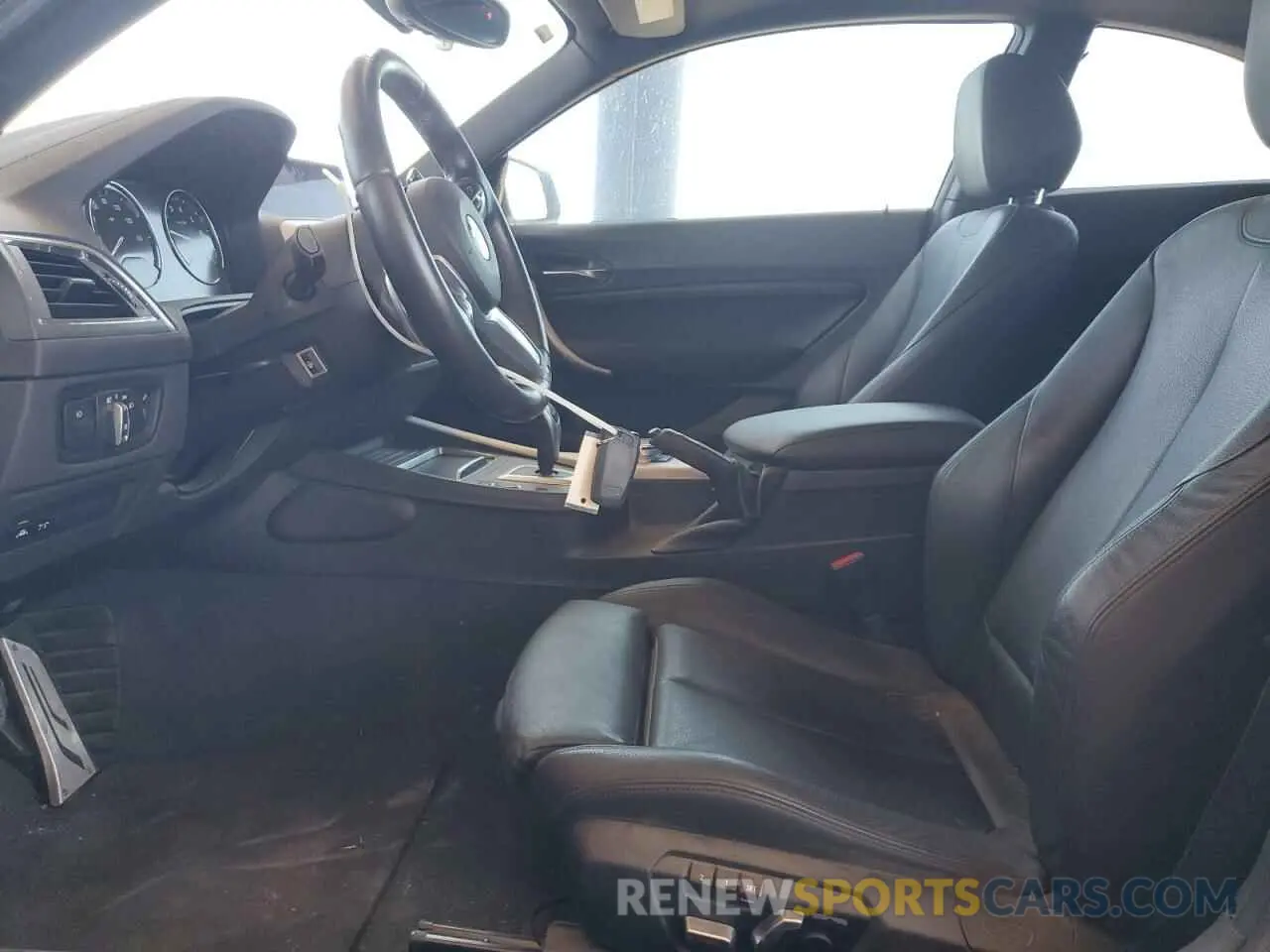 7 Photograph of a damaged car WBA2J1C54KVD10192 BMW 2 SERIES 2019