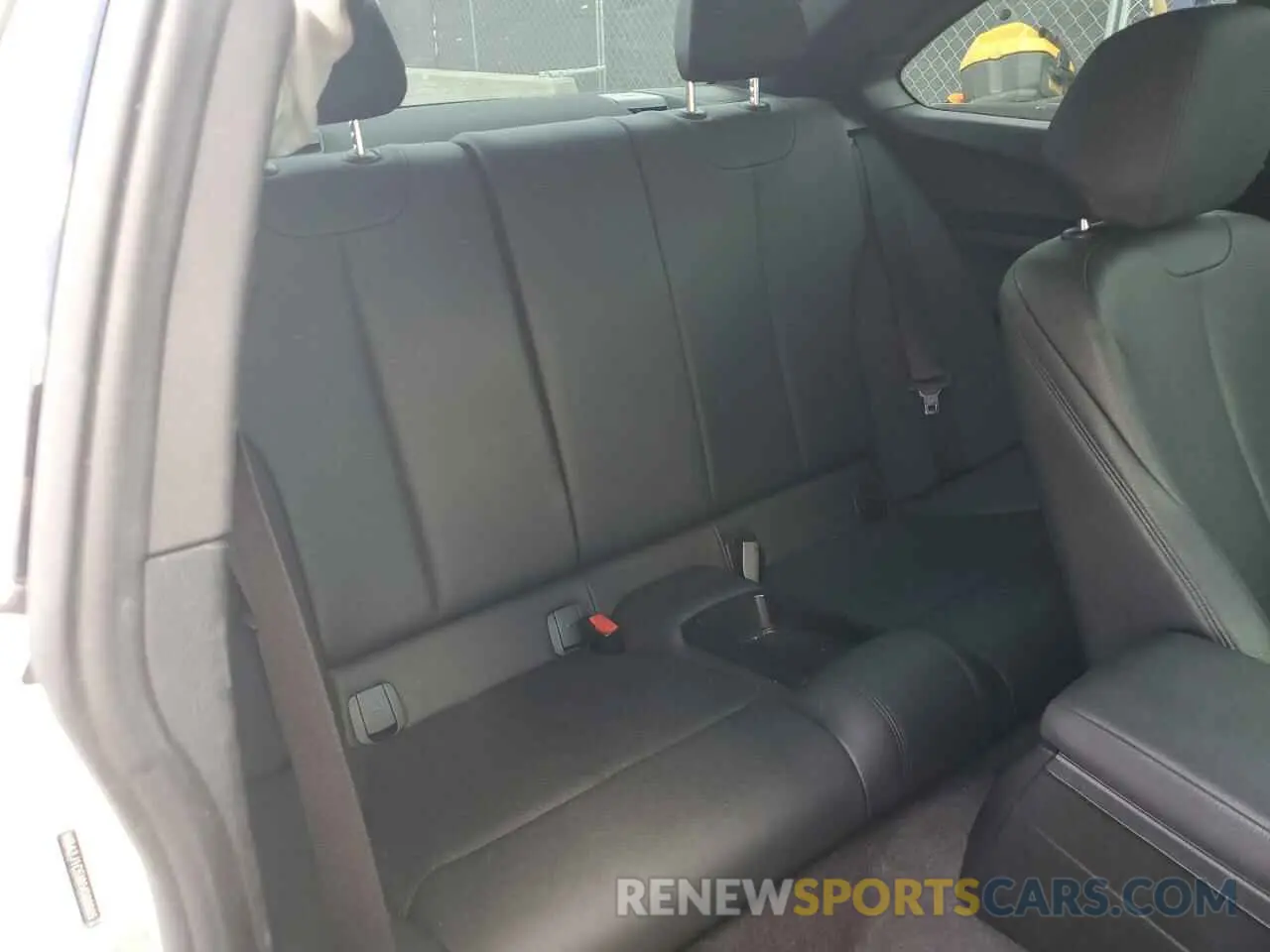 10 Photograph of a damaged car WBA2J1C5XKVD09905 BMW 2 SERIES 2019