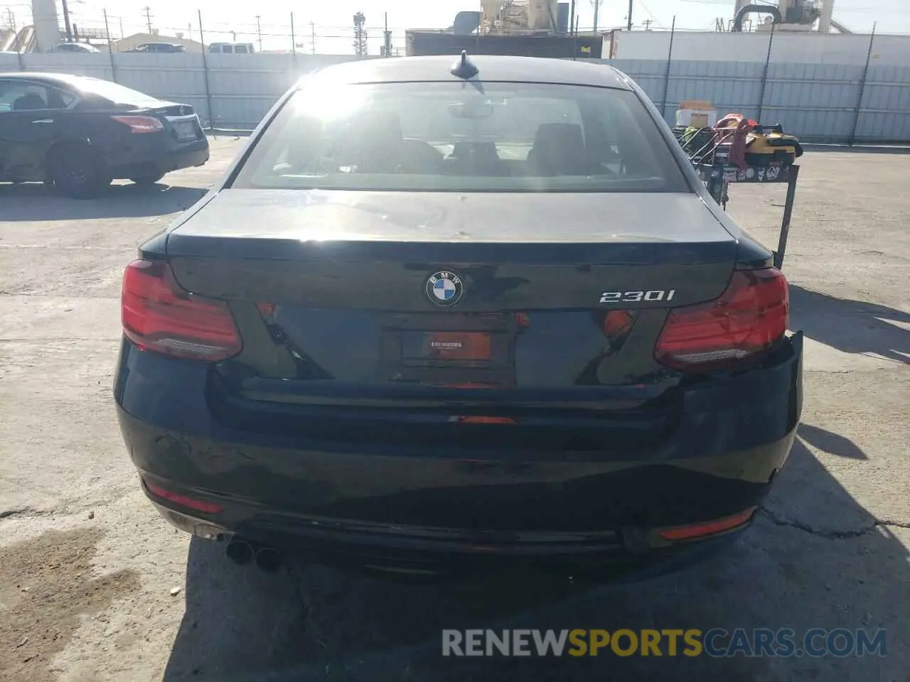 6 Photograph of a damaged car WBA2J1C02L7E63633 BMW 2 SERIES 2020