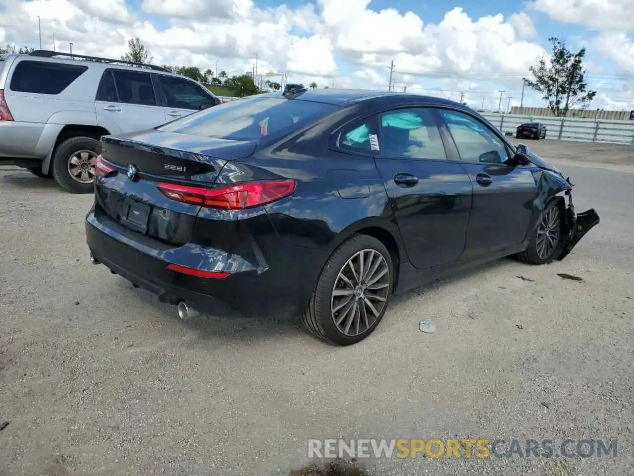 4 Photograph of a damaged car WBA73AK07M7G60560 BMW 2 SERIES 2021