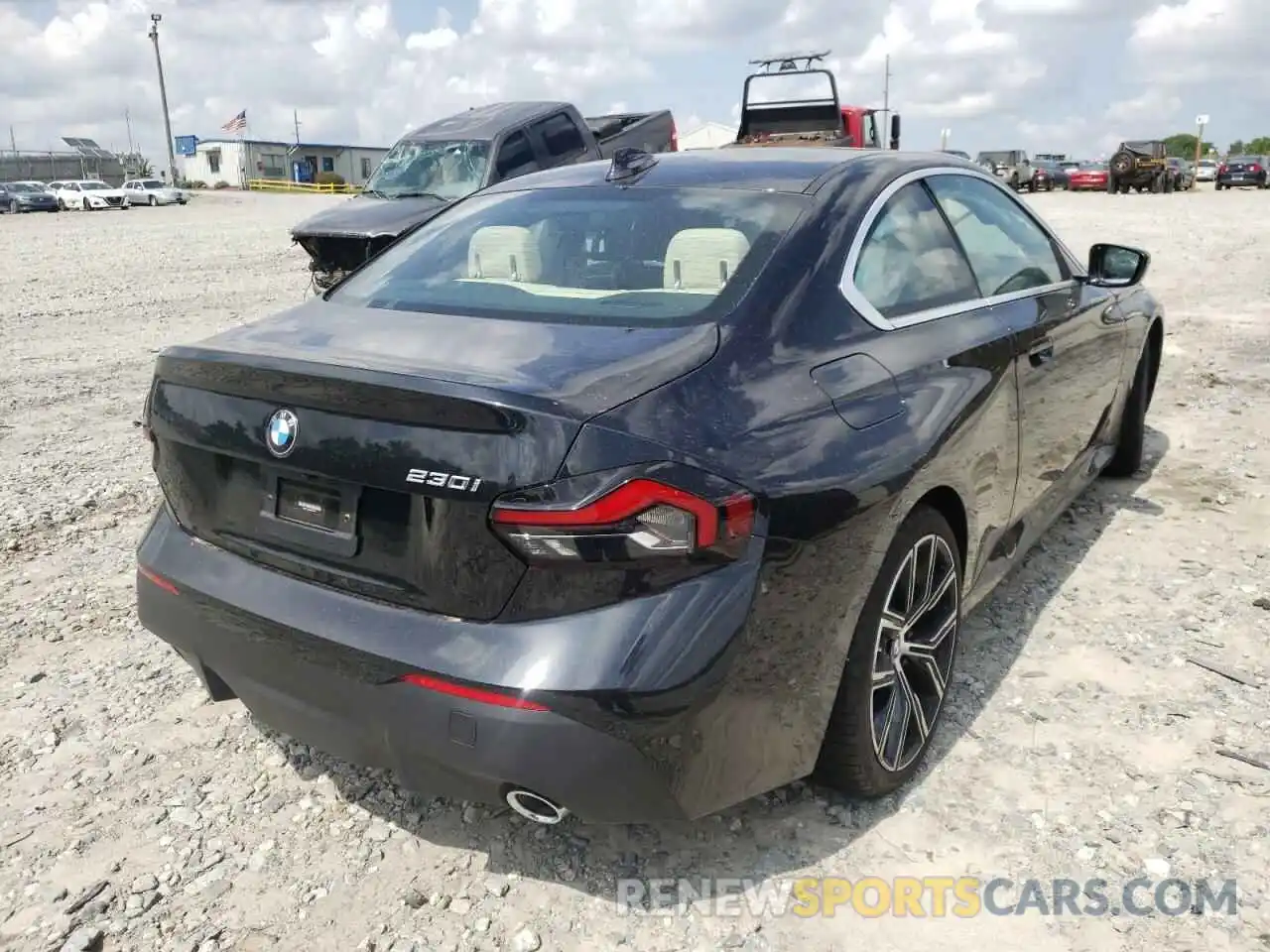 4 Photograph of a damaged car 3MW23CM02N8C21041 BMW 2 SERIES 2022