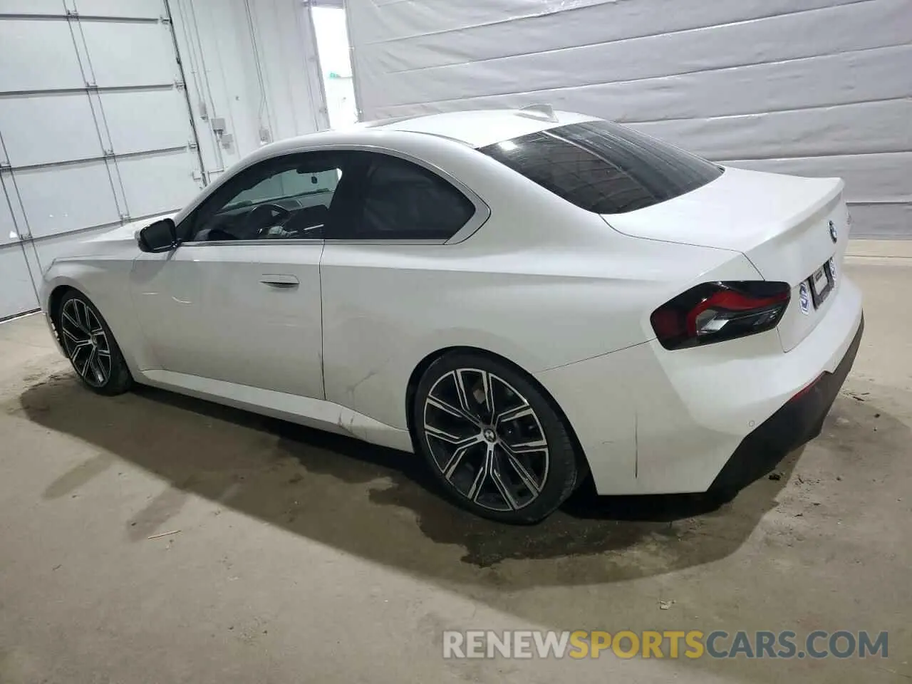 2 Photograph of a damaged car 3MW23CM03N8C55084 BMW 2 SERIES 2022