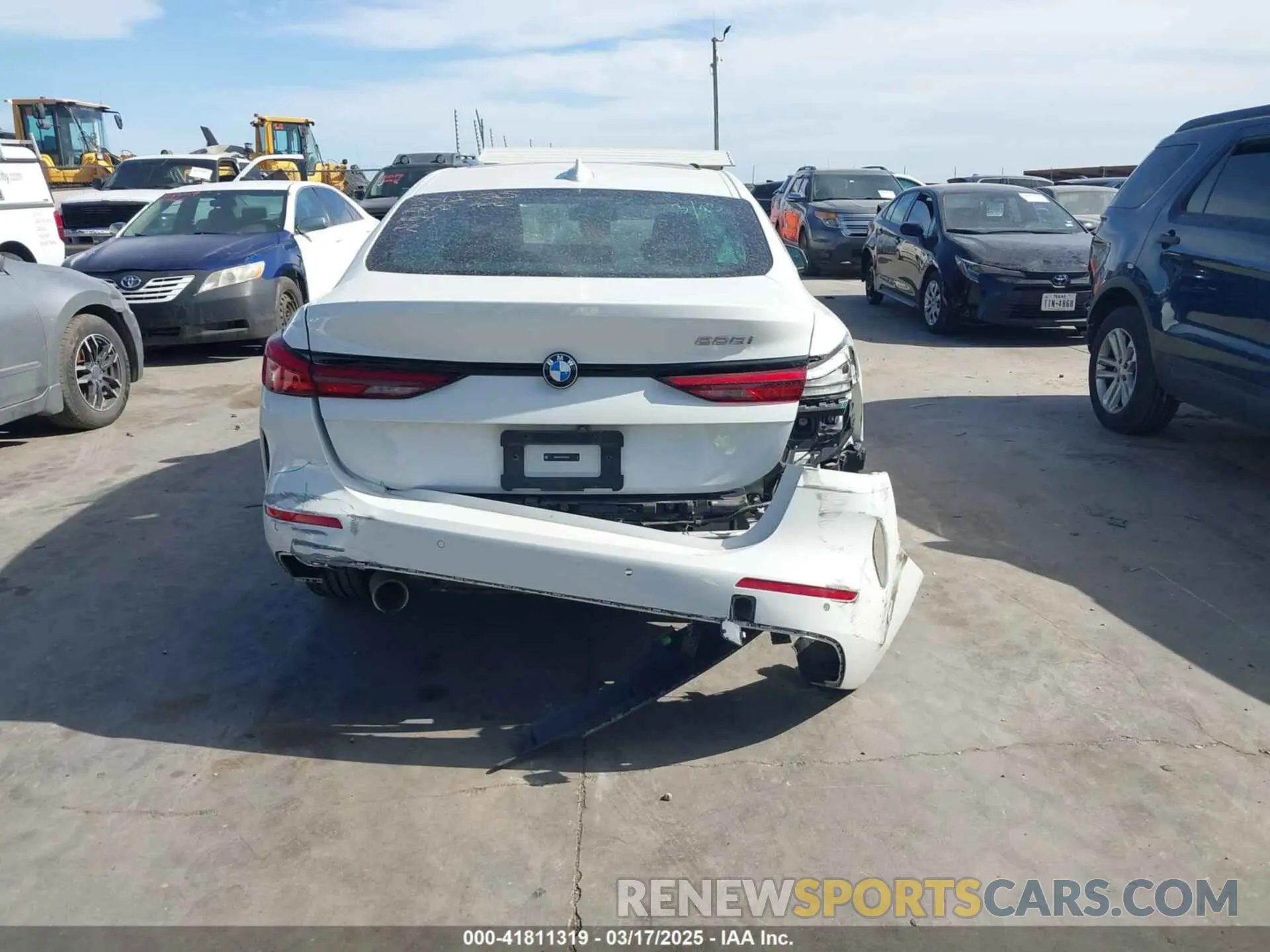 18 Photograph of a damaged car WBA53AK04R7N51291 BMW 228 GRAN COUPE 2024