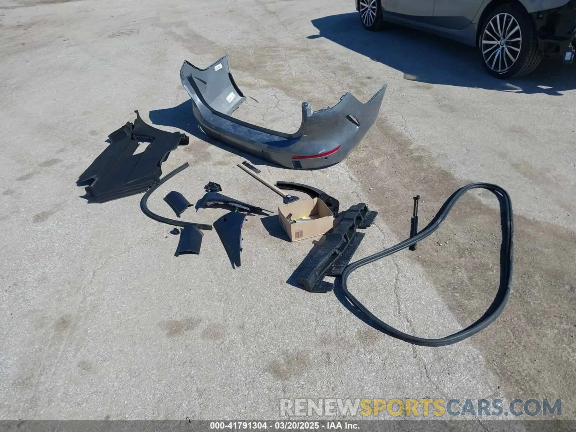 12 Photograph of a damaged car WBA73AK02R7R40584 BMW 228 GRAN COUPE 2024