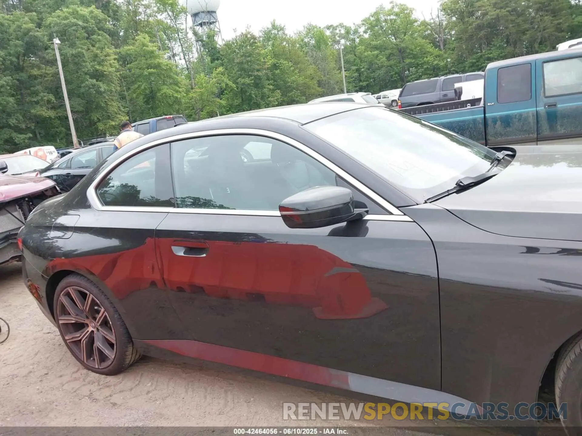 13 Photograph of a damaged car 3MW23CM02N8C20892 BMW 230 2022