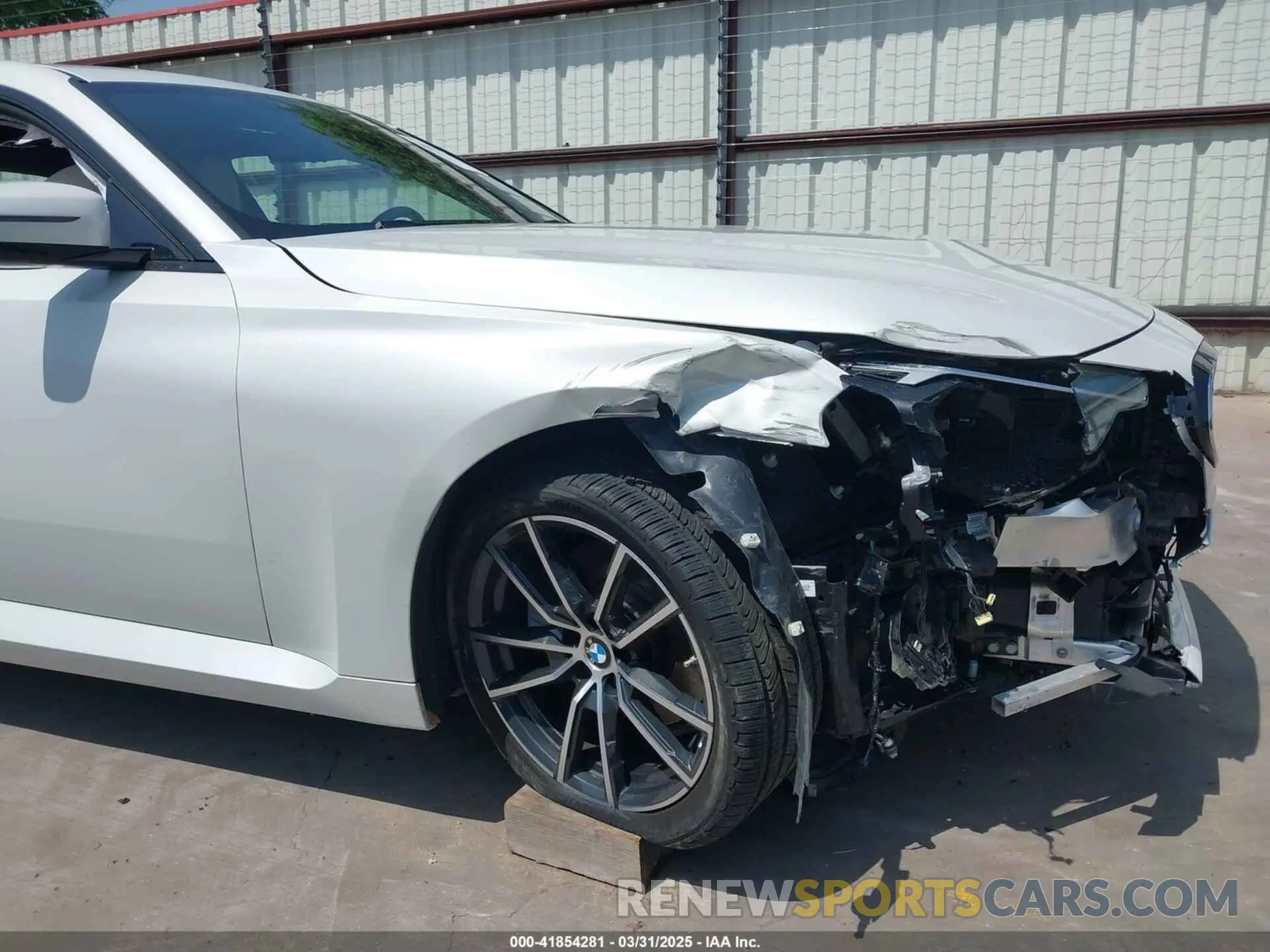18 Photograph of a damaged car 3MW23CM08P8D62439 BMW 230 2023