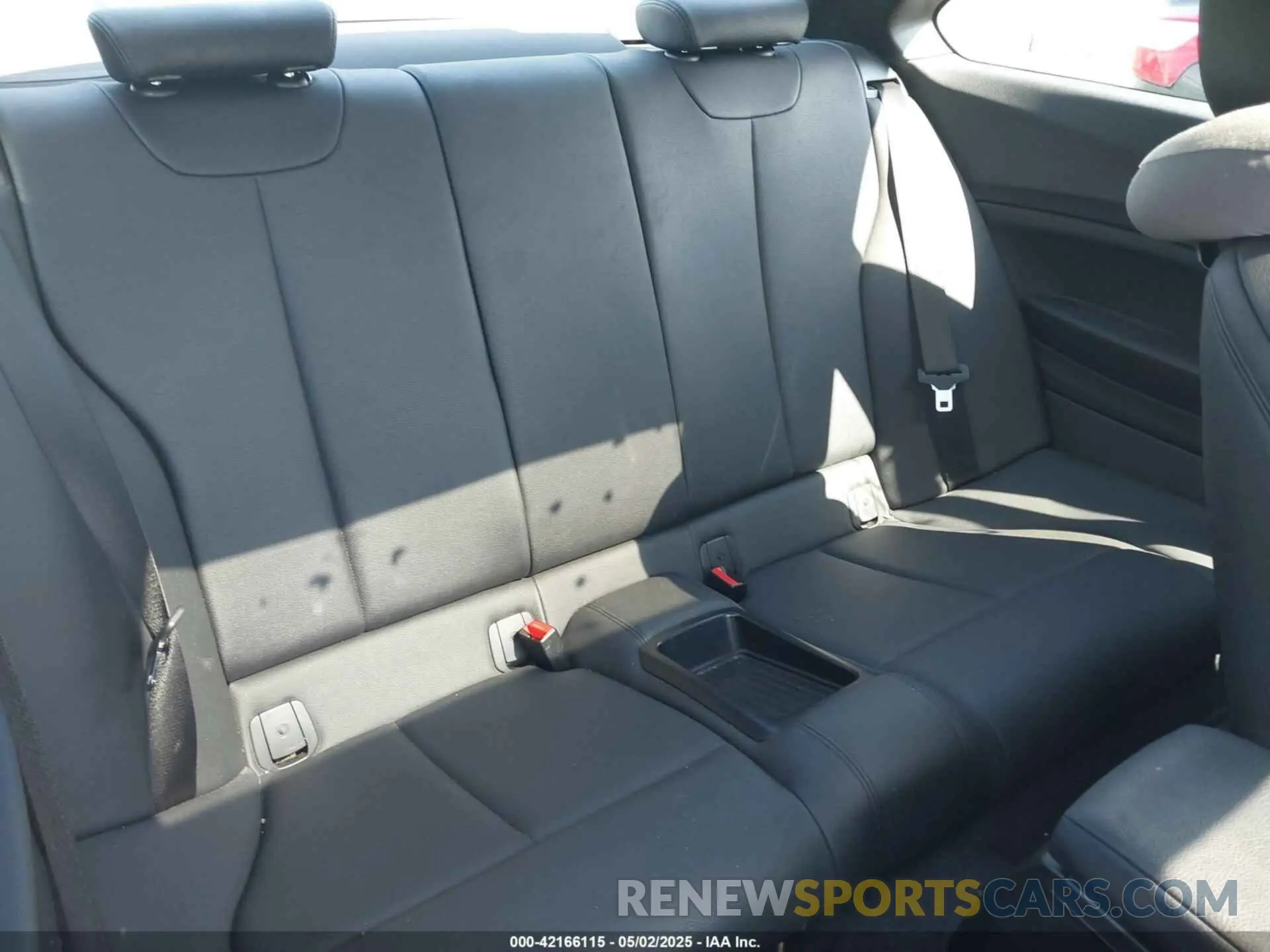 8 Photograph of a damaged car WBA2J3C53KVD49223 BMW 230I 2019