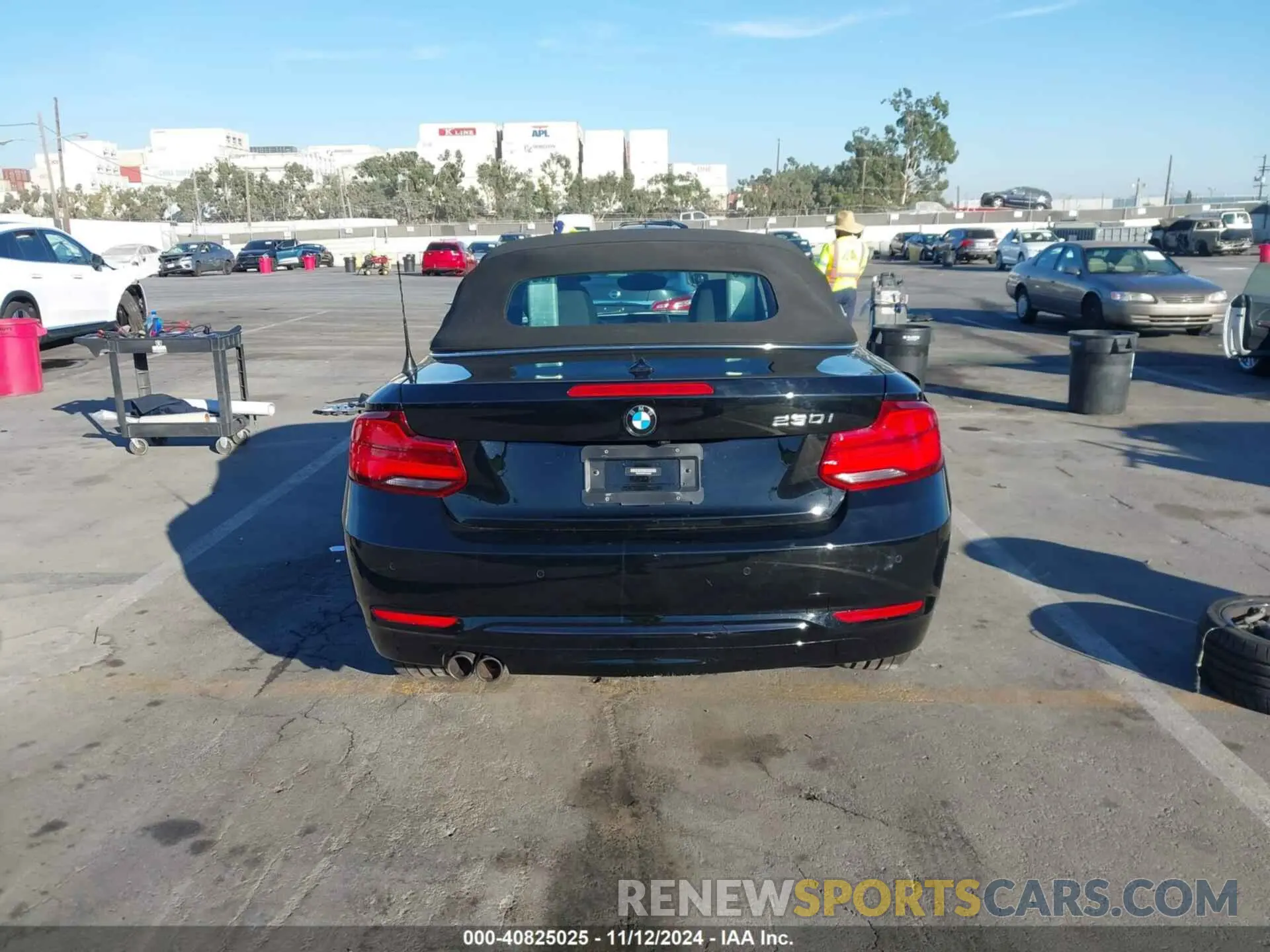 17 Photograph of a damaged car WBA2M7C56K7D04005 BMW 230I 2019