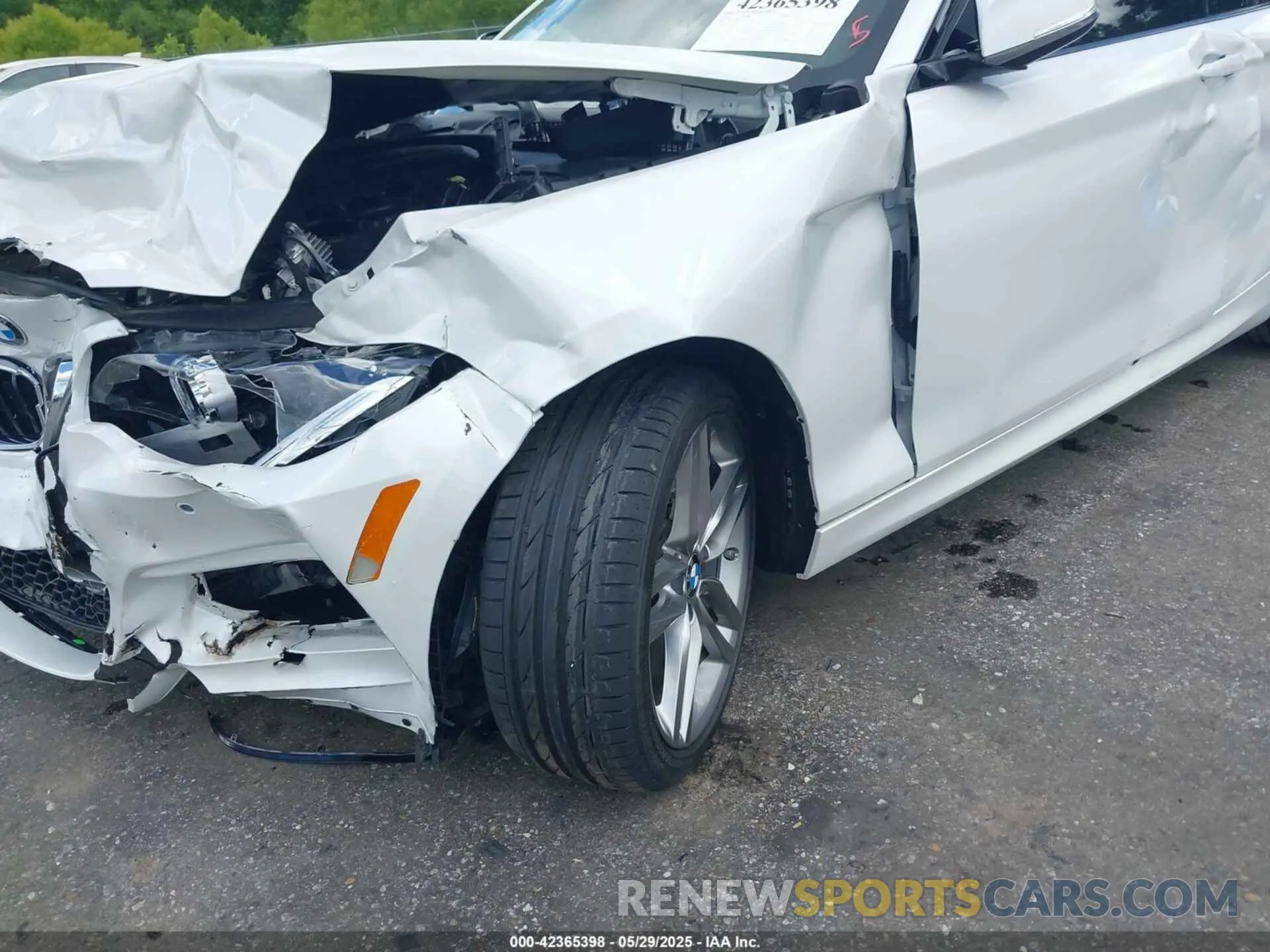17 Photograph of a damaged car WBA2M7C59KVD51993 BMW 230I 2019