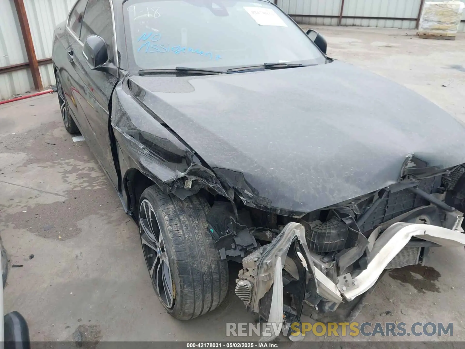 17 Photograph of a damaged car WBA2J1C03L7E53547 BMW 230I 2020