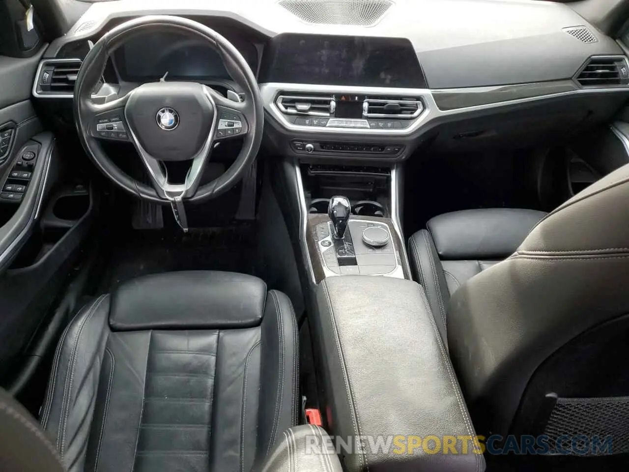 8 Photograph of a damaged car 3MW5R1J50K8B01198 BMW 3 SERIES 2019