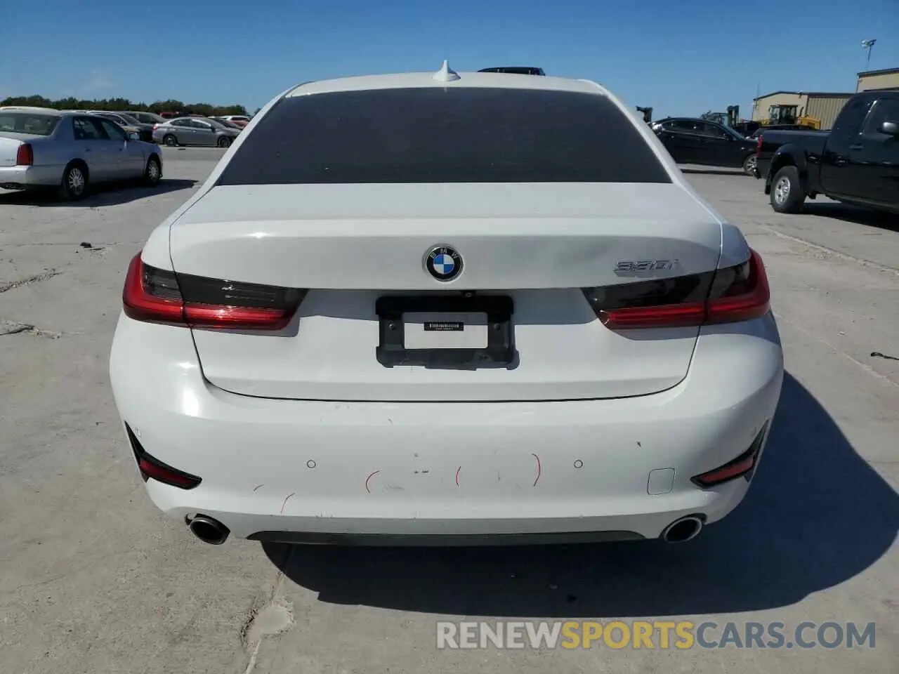 6 Photograph of a damaged car 3MW5R1J50K8B02707 BMW 3 SERIES 2019