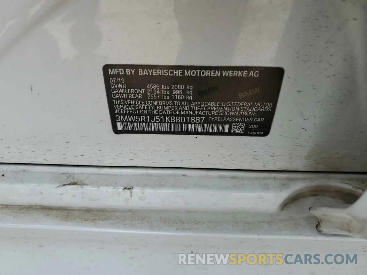 12 Photograph of a damaged car 3MW5R1J51K8B01887 BMW 3 SERIES 2019