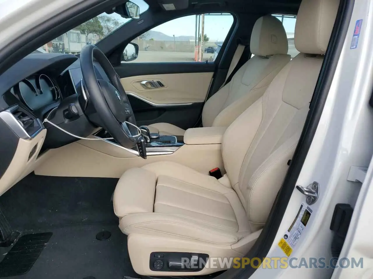 7 Photograph of a damaged car 3MW5R1J51K8B02182 BMW 3 SERIES 2019