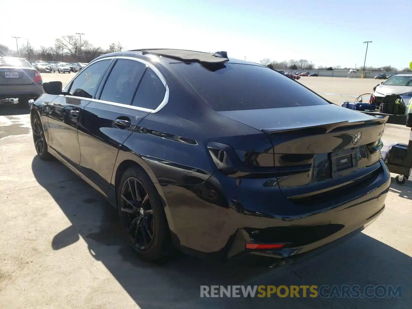 3 Photograph of a damaged car 3MW5R1J52K8B01431 BMW 3 SERIES 2019