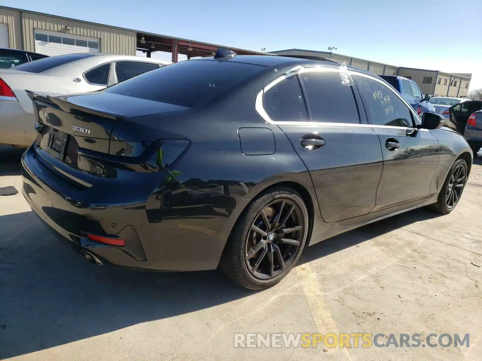 4 Photograph of a damaged car 3MW5R1J52K8B01431 BMW 3 SERIES 2019