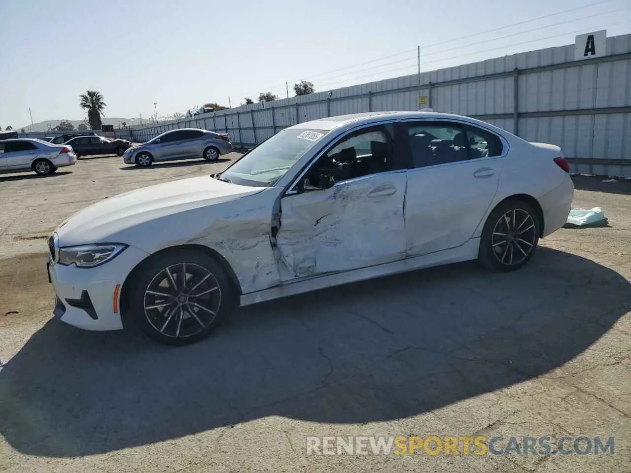 1 Photograph of a damaged car 3MW5R1J54K8A04070 BMW 3 SERIES 2019
