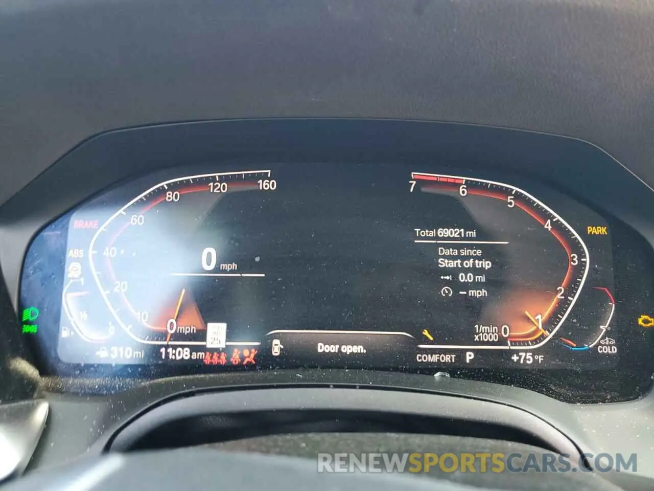 9 Photograph of a damaged car 3MW5R1J54K8A04070 BMW 3 SERIES 2019