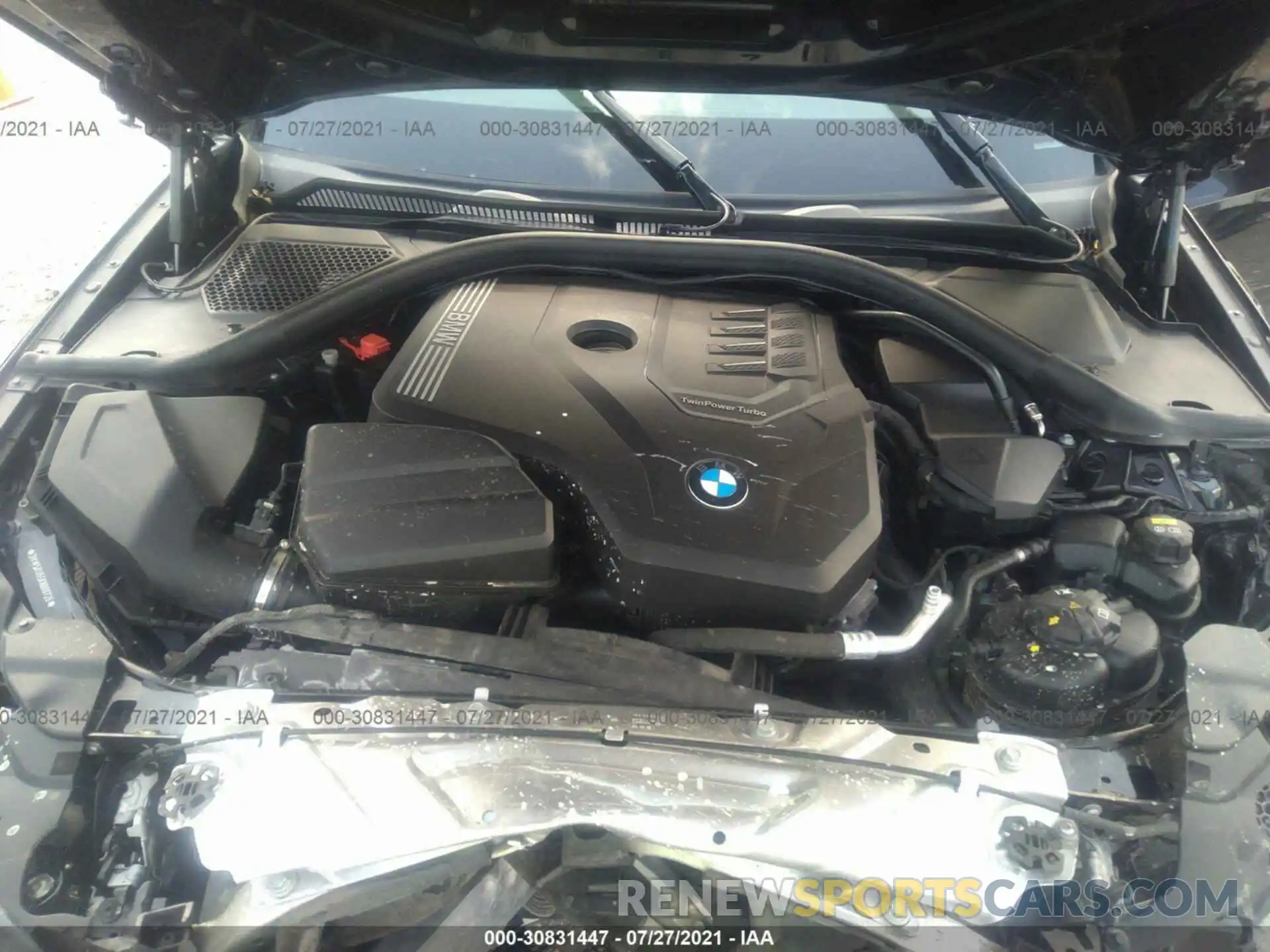 10 Photograph of a damaged car 3MW5R1J55K8B00726 BMW 3 SERIES 2019