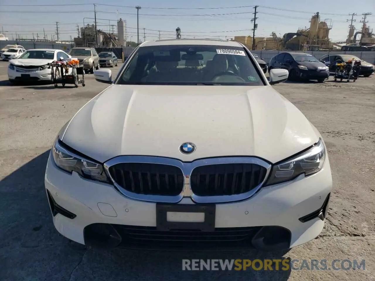 5 Photograph of a damaged car 3MW5R1J55K8B00872 BMW 3 SERIES 2019